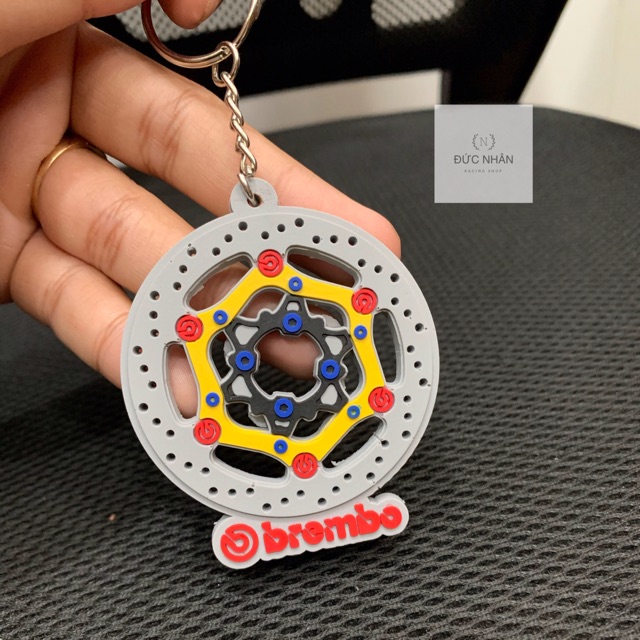 Móc khoá cao su hình đĩa brembo