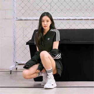 Áo croptop viền thể thao 💞💞💞💞51 set áo croptop kèm áo ba lỗ 🫶🫶🫶
