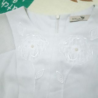 Váy ivy moda màu trắng size m