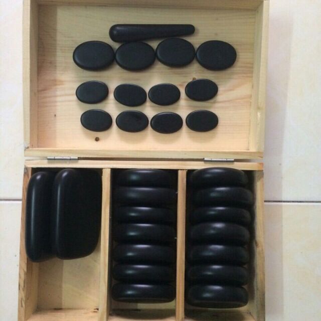 Bộ đá 29 viên dùng để massage đá nóng trong Spa/Thẩm Mỹ Viện