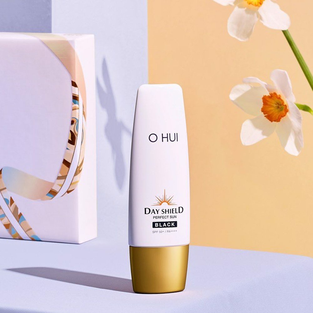 Set kem chống nắng Ohui Perfect Sun Black SPF 50+++