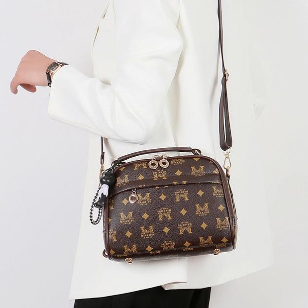 Túi đeo chéo ulzzang thời trang, túi đeo vai, cầm tay phối màu nổi bật đi chơi dự tiệc đều đẹp