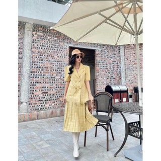 Set áo vest + chân váy dập ly