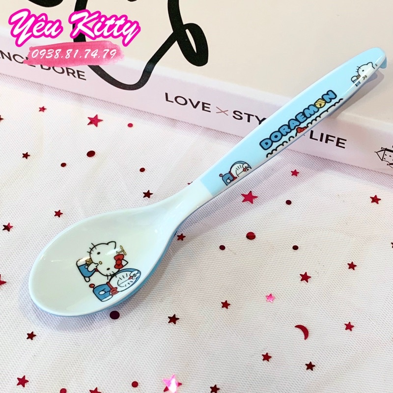 BỘ TÔ MUỖNG LY HELLO KITTY DORAEMON