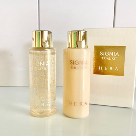 Cặp nước hoa hồng và sữa dưỡng tái sinh da Hera Signia