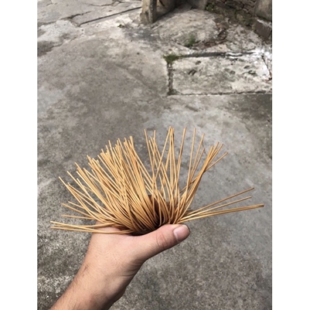 Sét 10 nan lồng khuyên, yến,uốn vai  sẵn, chất liệu trúc già đã sử lý