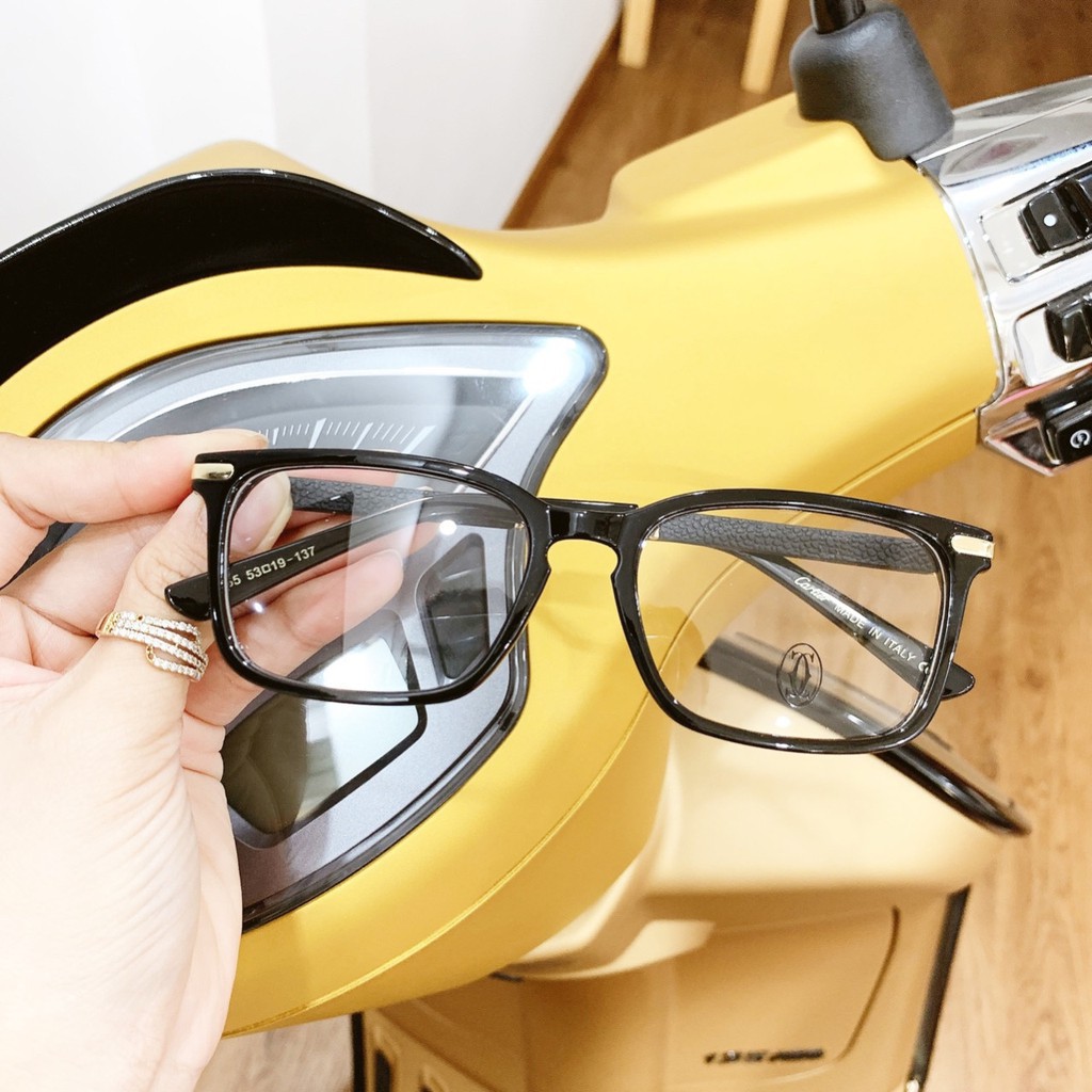 Gọng kính cận vuông EC07 phù hợp cả nam và nữ form mặt vuông, dài, góc cạnh kèm sẳn tròng 0 độ chống ánh sáng xanh | BigBuy360 - bigbuy360.vn