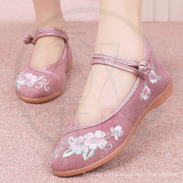 Giày búp bê nữ bằng vải thêu họa tiết dân tộc cổ trang Trung Hoa