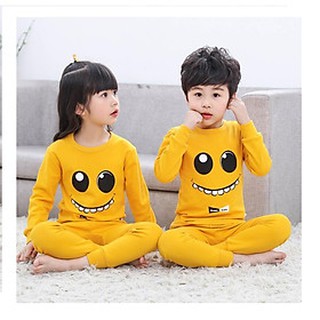 Bộ quần áo cho bé