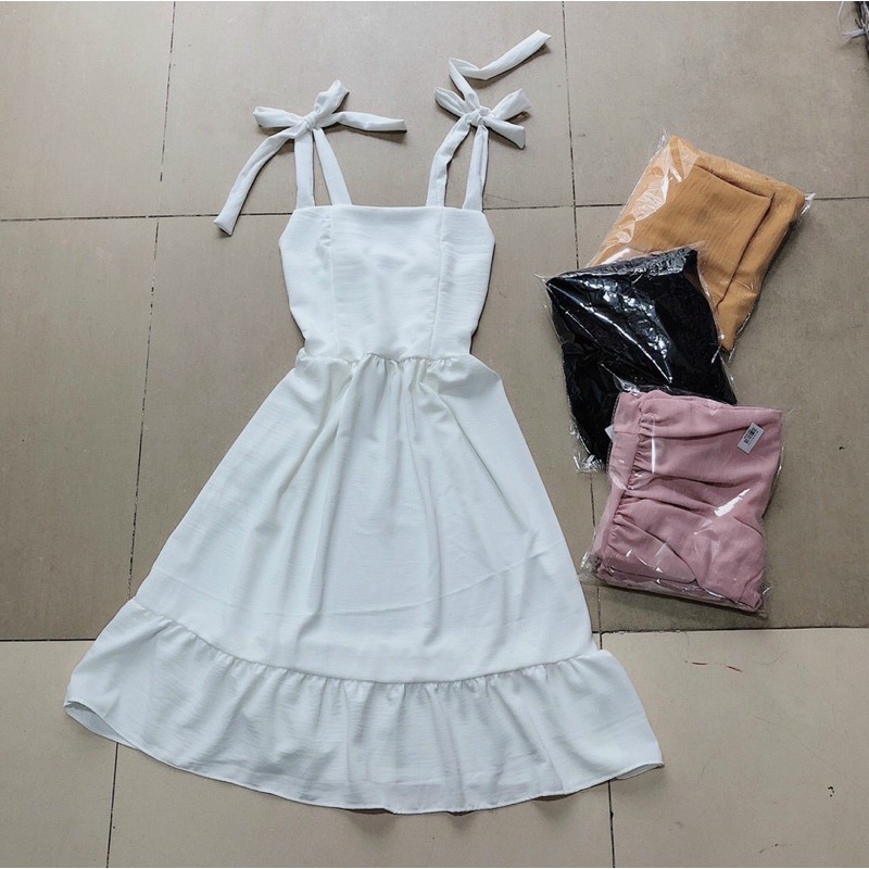 Đầm 2 dây cột nơ vai chất vải đũi