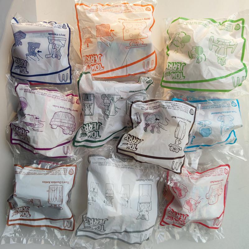 Bộ sưu tập đồ chơi McDonald's Happy Meal Tom & Jerry 2021 xinh xắn