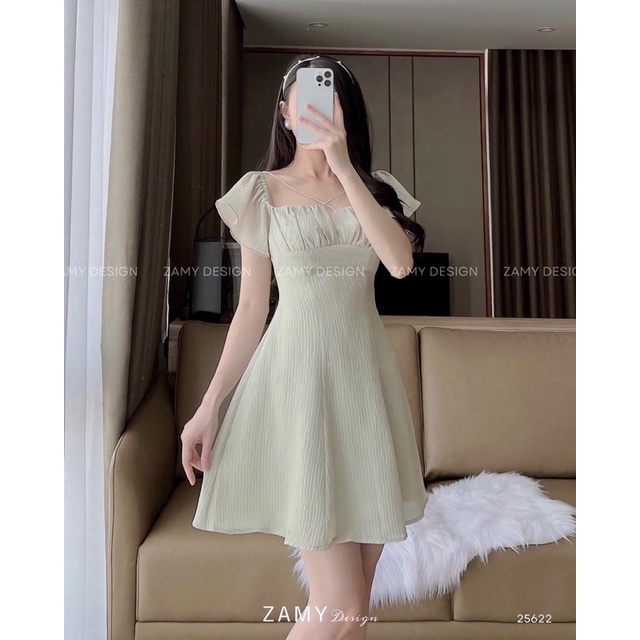 Pass váy Zamy trễ vai