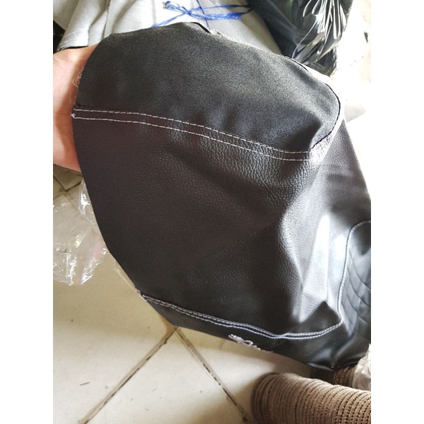 Áo yên xe Noza Grande thêu chữ 2 bên hông