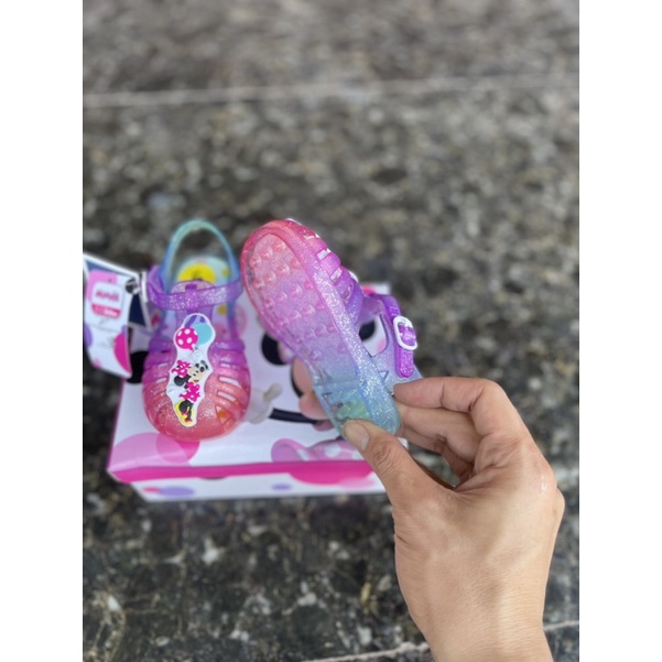 Sandal nhự bé gái MNE  Dép nhựa bé gái mềm quai dán xuất dư 0622
