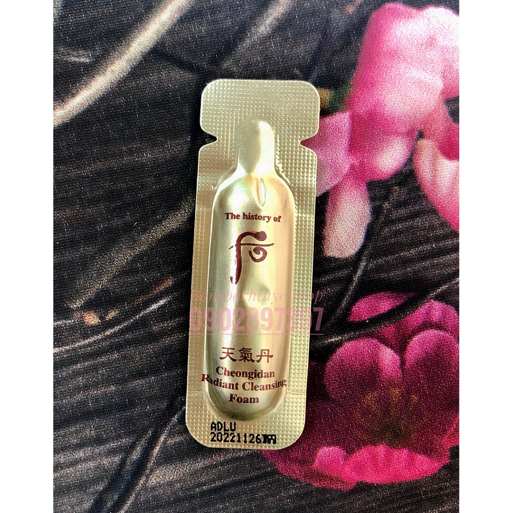 Gói Sữa Rửa Mặt Tái Sinh, Căng Sang, Hồng Da Whoo Radiant Cleansing Foam dành cho các nàng da mụn