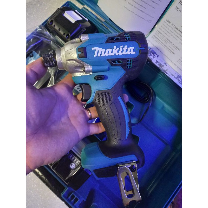 Combo  makita  DTD156 SFE