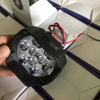 ĐÈN LED TRỢ SÁNG L5 9 BÓNG