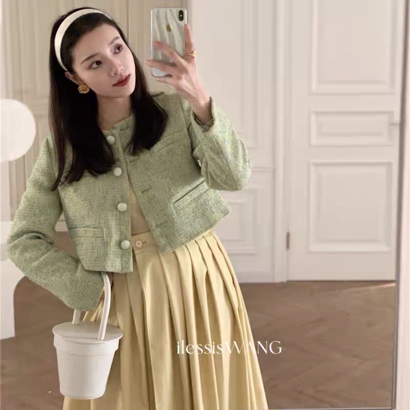 Set váy hai dây kèm áo khoác dạ sang chảnh