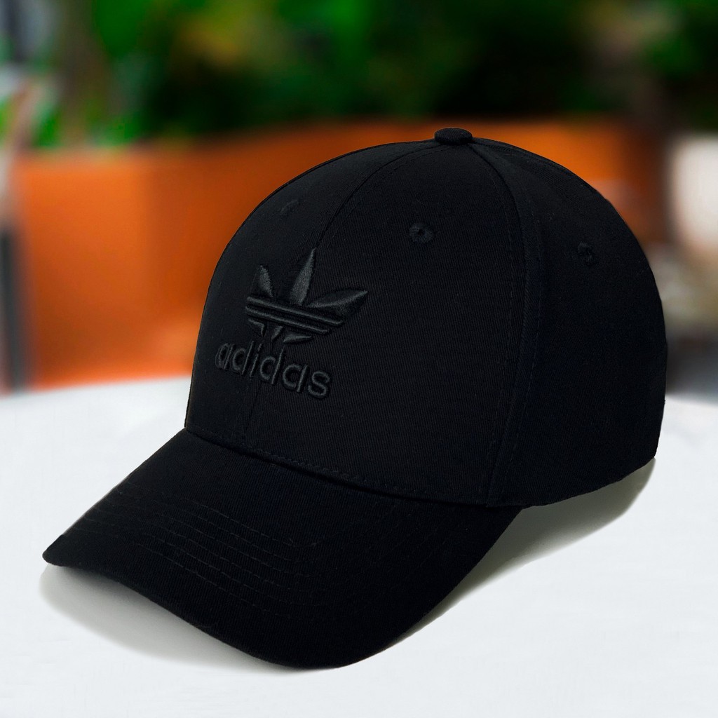 Mũ lưỡi trai Adidas đen Logo thêu nổi, hàng xuất dư Freesize dành cho cả nam và nữ, Full hộp