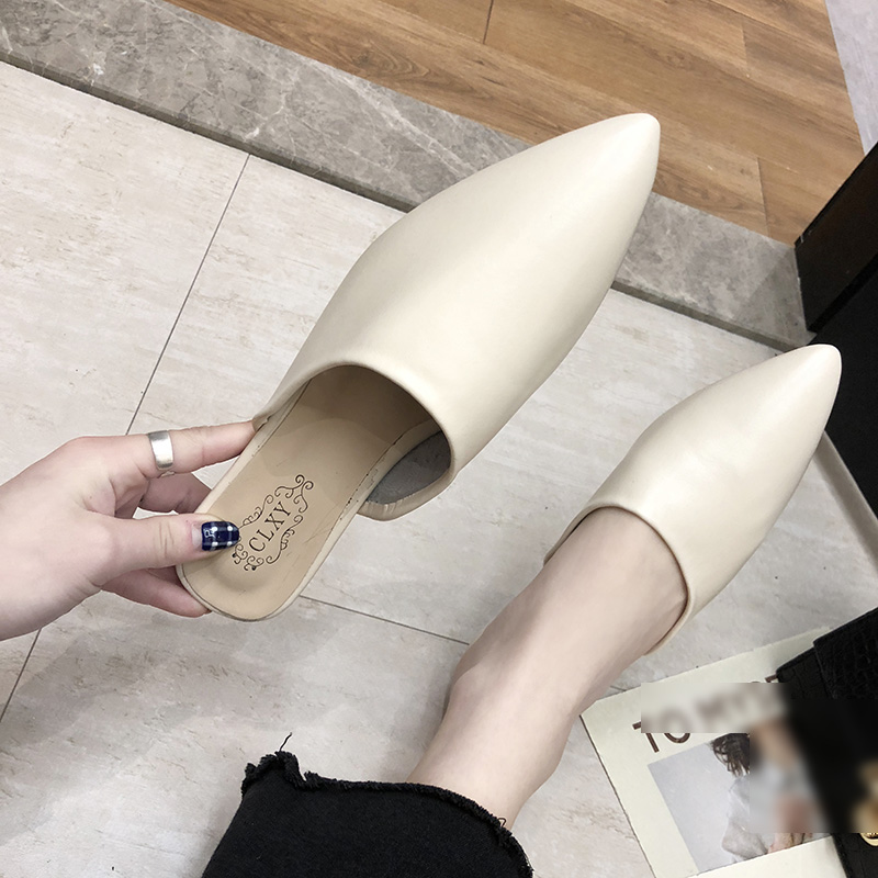 Giày bệt mũi nhọn cho nữ phong cách thường ngày