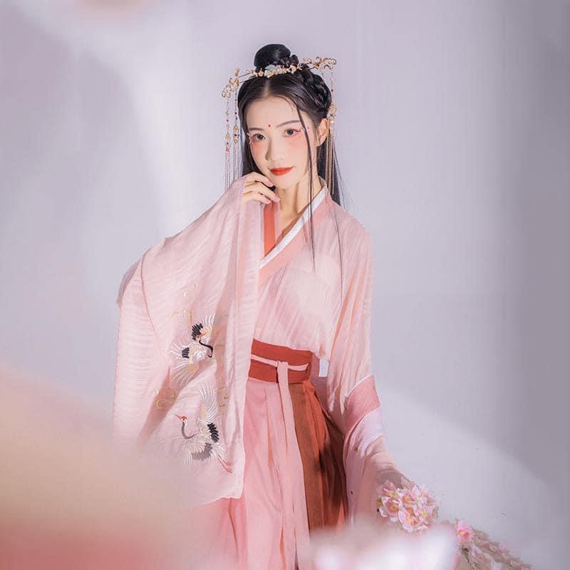 (CÓ SẴN) Hán phục Đào Hoa Ký thắt eo remake kèm yếm | BigBuy360 - bigbuy360.vn