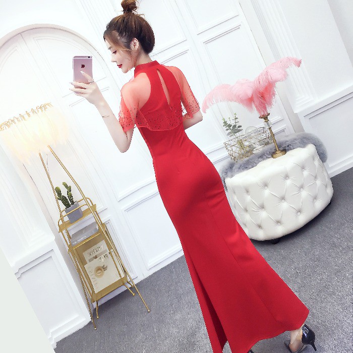 Sườn Xám Cách Tân Dài Xòe Xẻ Đùi Phối Ren Tay | BigBuy360 - bigbuy360.vn