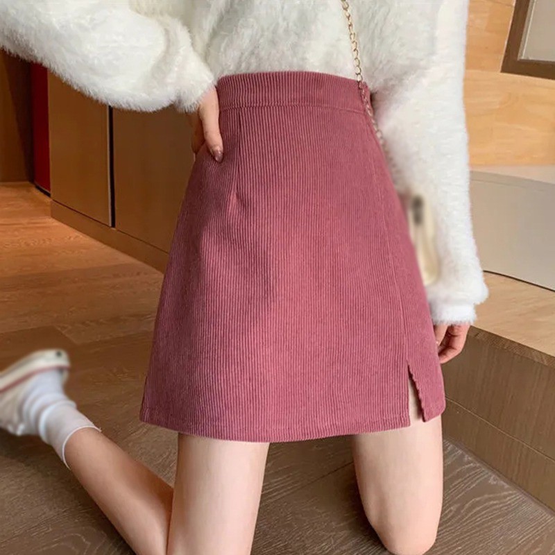 Chân Váy Chữ A Màu Trơn Thiết Kế Xẻ Quyến Rũ