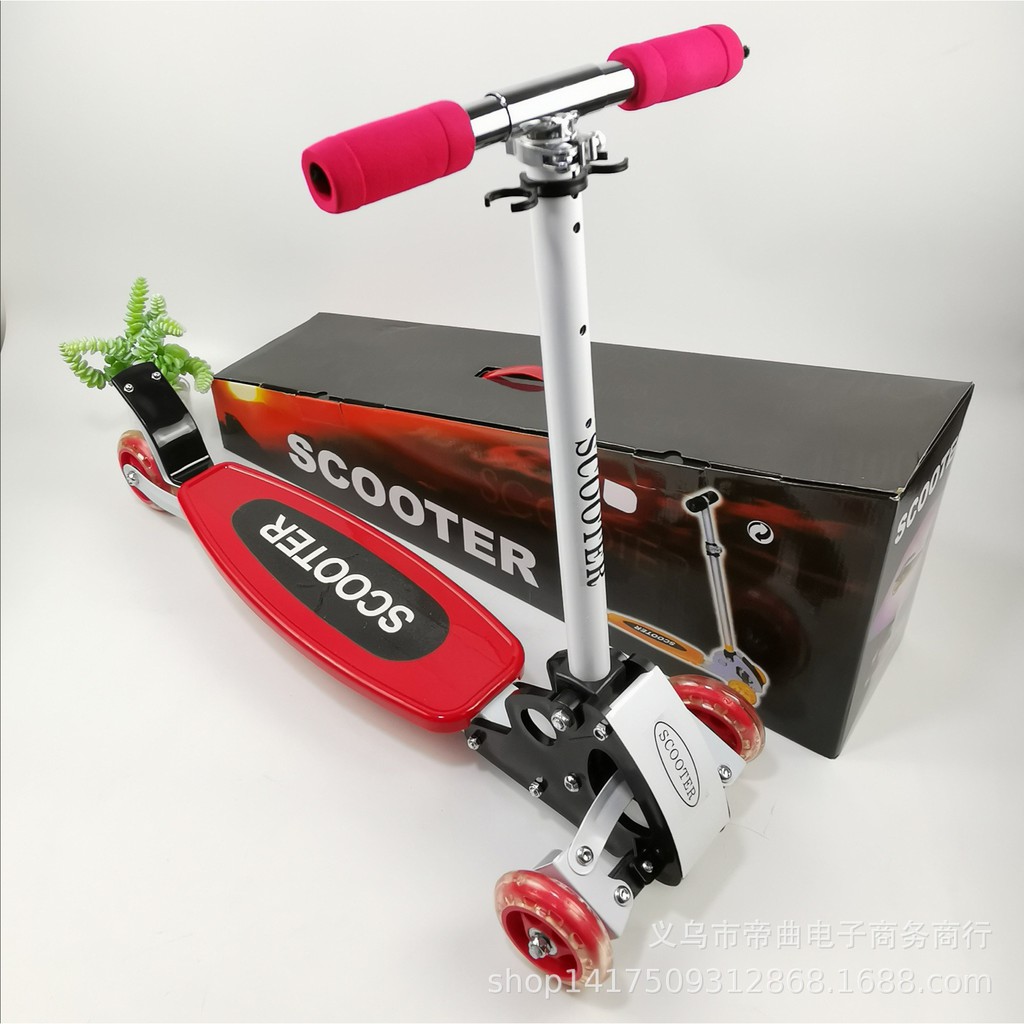Xe Trượt scooter 3 Bánh màu Đỏ trắng Siêu Bền