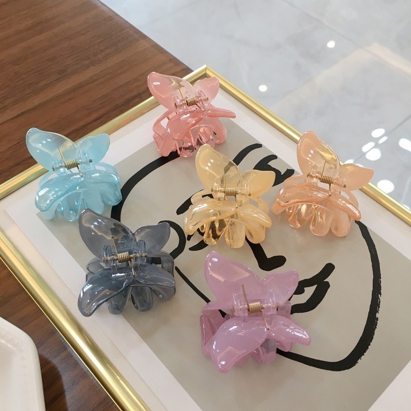 1 Kẹp Tóc Hình Bướm Nhỏ Bằng Acrylic Thời Trang Nữ