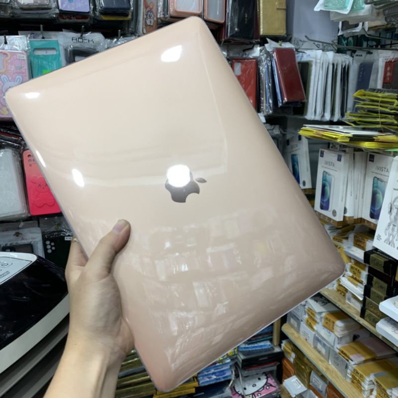Ốp MacBook Air 2020 M1 A2337 13 inch ảnh thật trong suốt loại 1 ( tặng miếng lau vệ sinh máy )