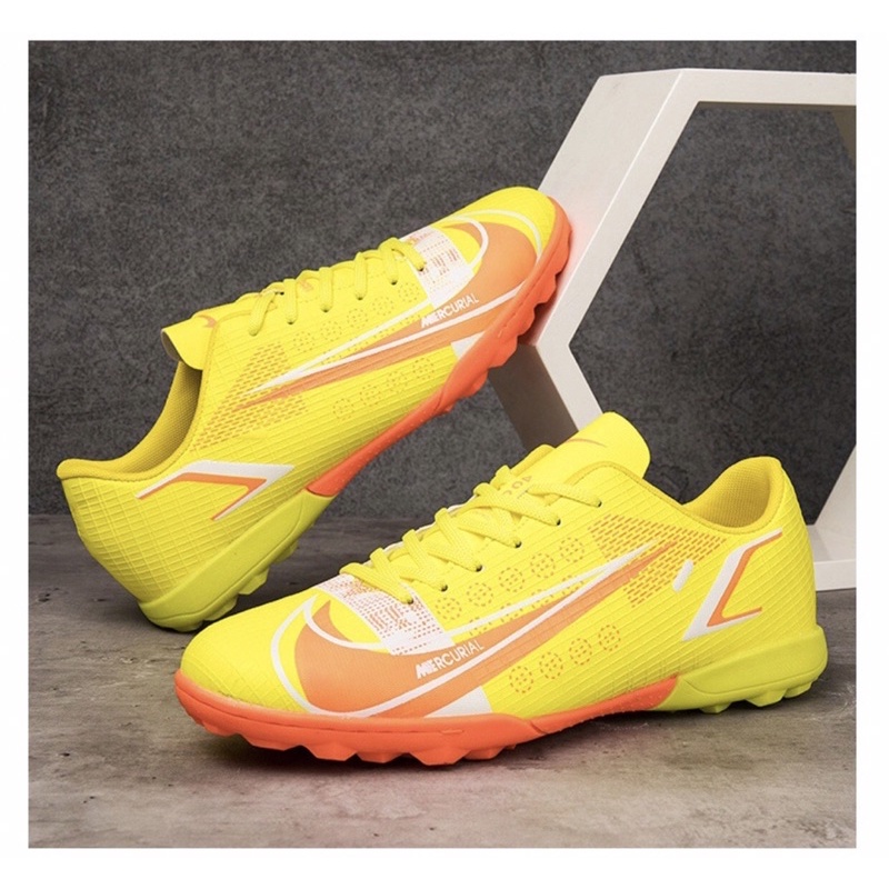 giày đá bóng nike mecurial giá rẻ chất lượng