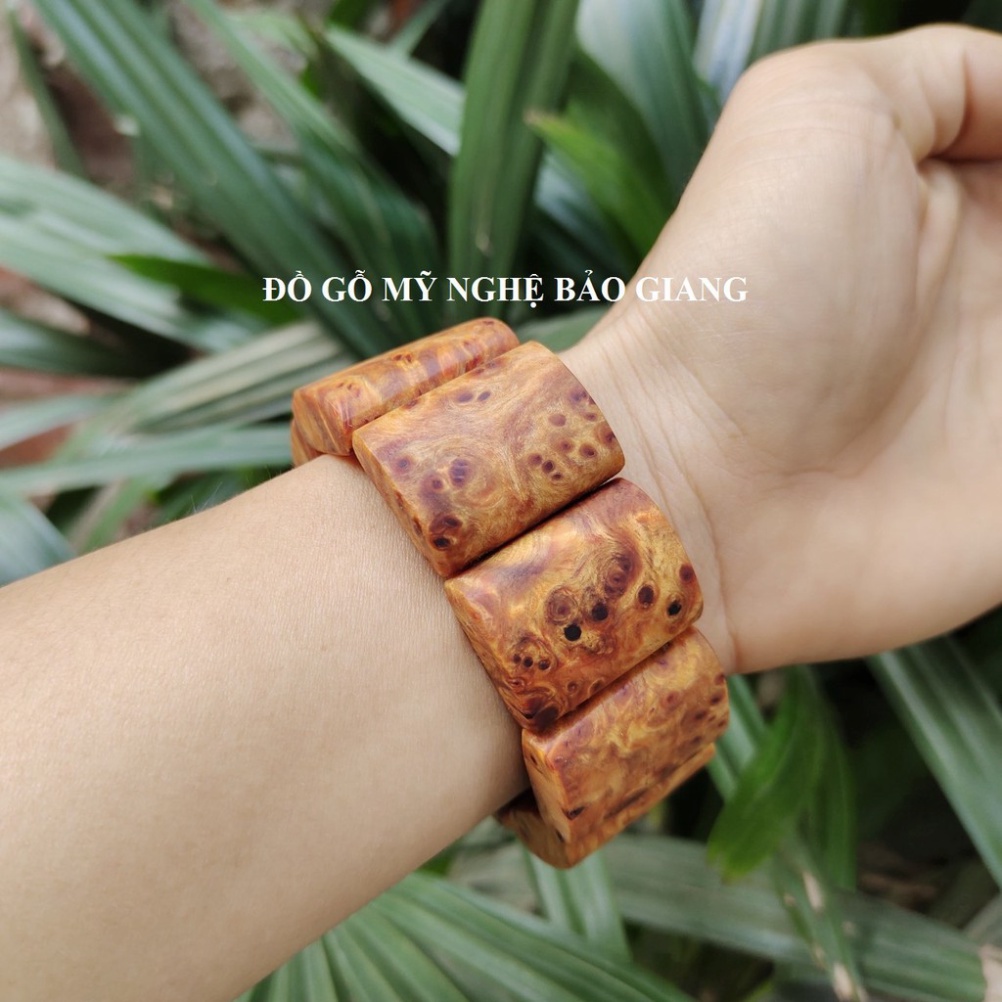 Vòng tay gỗ nu huyết long để mộc thơm ngào ngạt