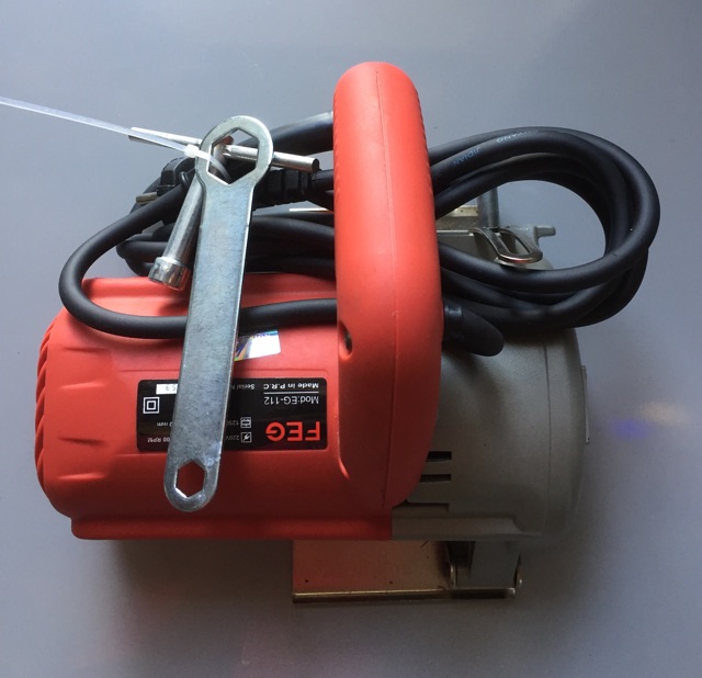 Máy cắt gạch FEG 112