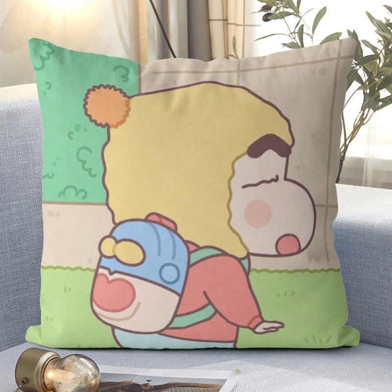 Vỏ Gối Tựa Lưng Hình Vuông In Hình Cậu Bé Bút Chì Shin-Chan Dễ Thương