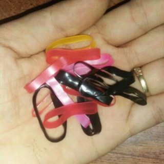 1 chiếc chun buộc tóc cho bé 1k