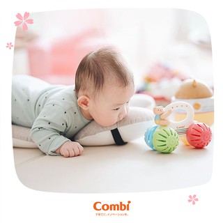 Xe đẩy đồ chơi gấu Combi