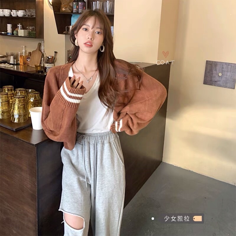 ÁO KHOÁC MÀU NÂU LEN LOẠI DÀY