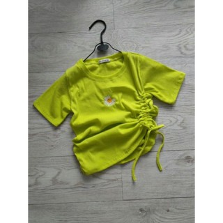 áo croptop rút eo thêu hoa cúc