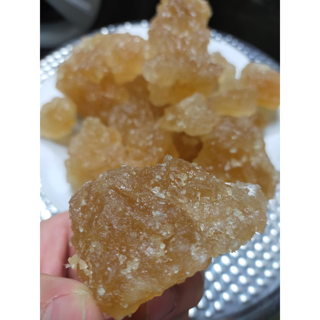 Đường phèn Quảng Ngãi chính hiệu (màu vàng) nấu từ nguyên liệu đường mật mía rất thơm, vị ngọt thanh (gói 1kg) | BigBuy360 - bigbuy360.vn