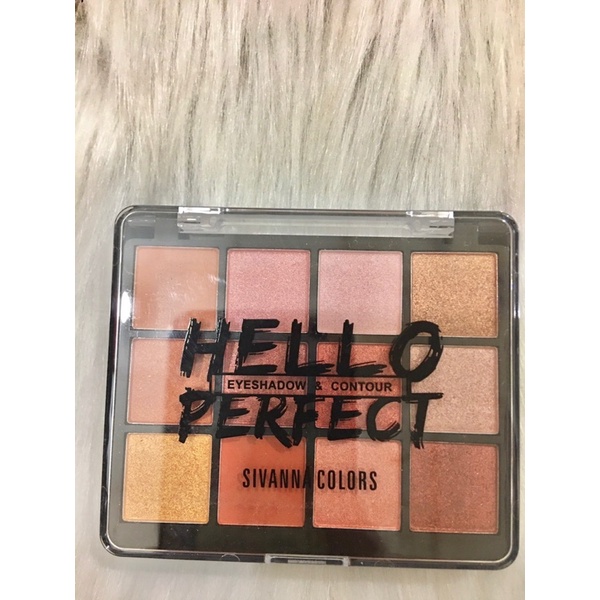 bảng màu mắt 1 hộp 12 ô màu ,hàng của Thái Lan