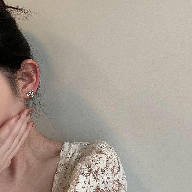 Khuyên Tai Hình Chuột Hoạt Hình Đính Đá Lấp Lánh Phong Cách Hàn Quốc