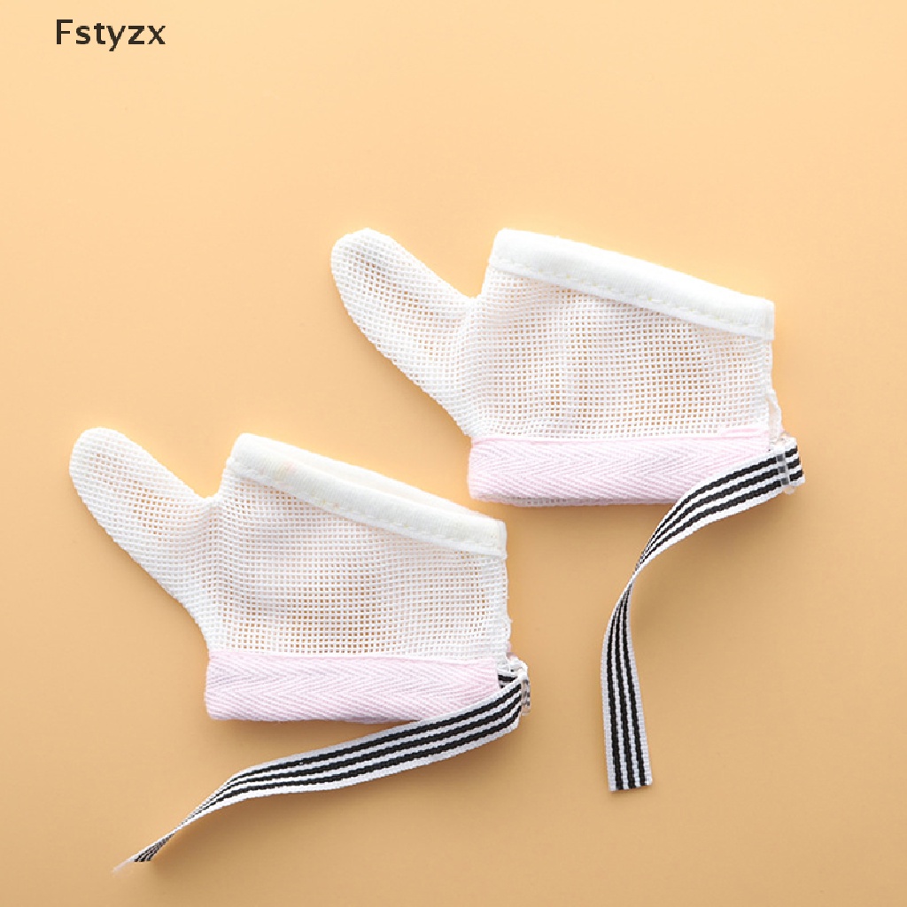 1 Đôi Găng Tay Chống Cắn Cho Bé