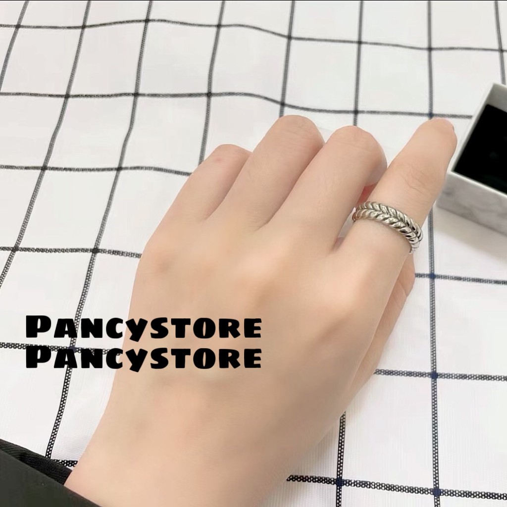 nhẫn vân lá unisex cá tính