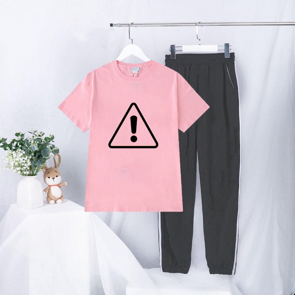 Sét Bộ Đồ Quần Dài Áo Ngắn Tay Nam Nữ Ulzzang Mặc Siêu Xinh, Áo Phông Cotton Mát Mịn In 3D Hình Chiếc Biển Cảnh Báo