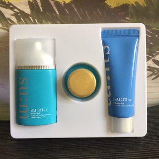 Set kem chống nắng sum xanh cho da dầu