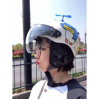 Chong Chóng Tre hot trend