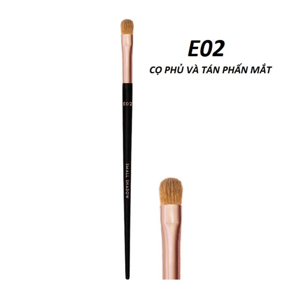 Cọ Phủ Và Tán Phấn Mắt Vacosi Shader Pro Brush E02