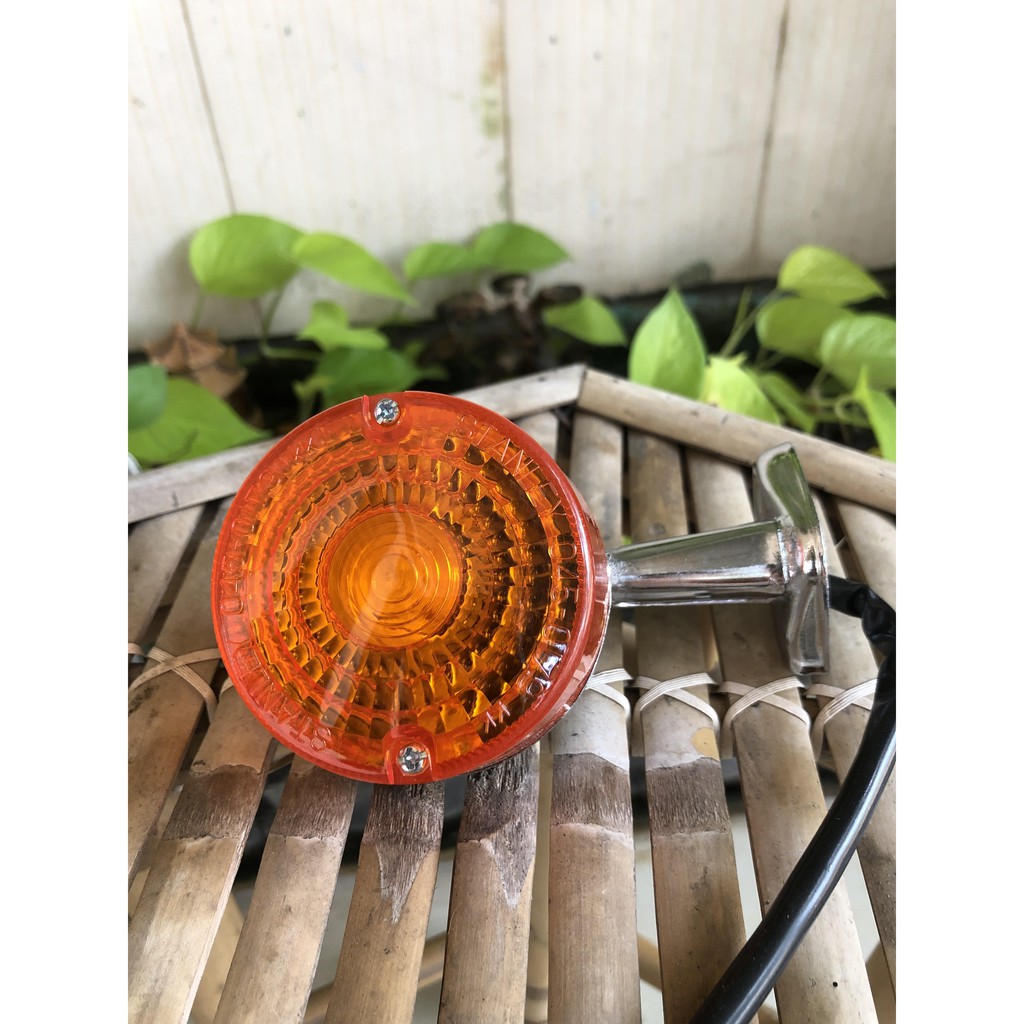 Tai đèn xinhan sau cub 81-86