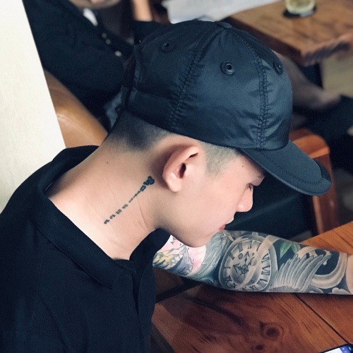 Nón kết sơn - mũ lưỡi trai hàng hiệu vải gió cao cấp phom unisex thể thao dành cho nam và nữ MC001A FULL BOX