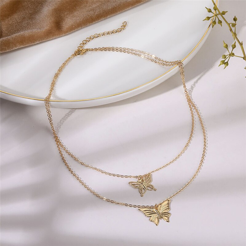 Vòng Cổ Choker Nhiều Lớp Mặt Hình Bướm Thời Trang Cho Nữ